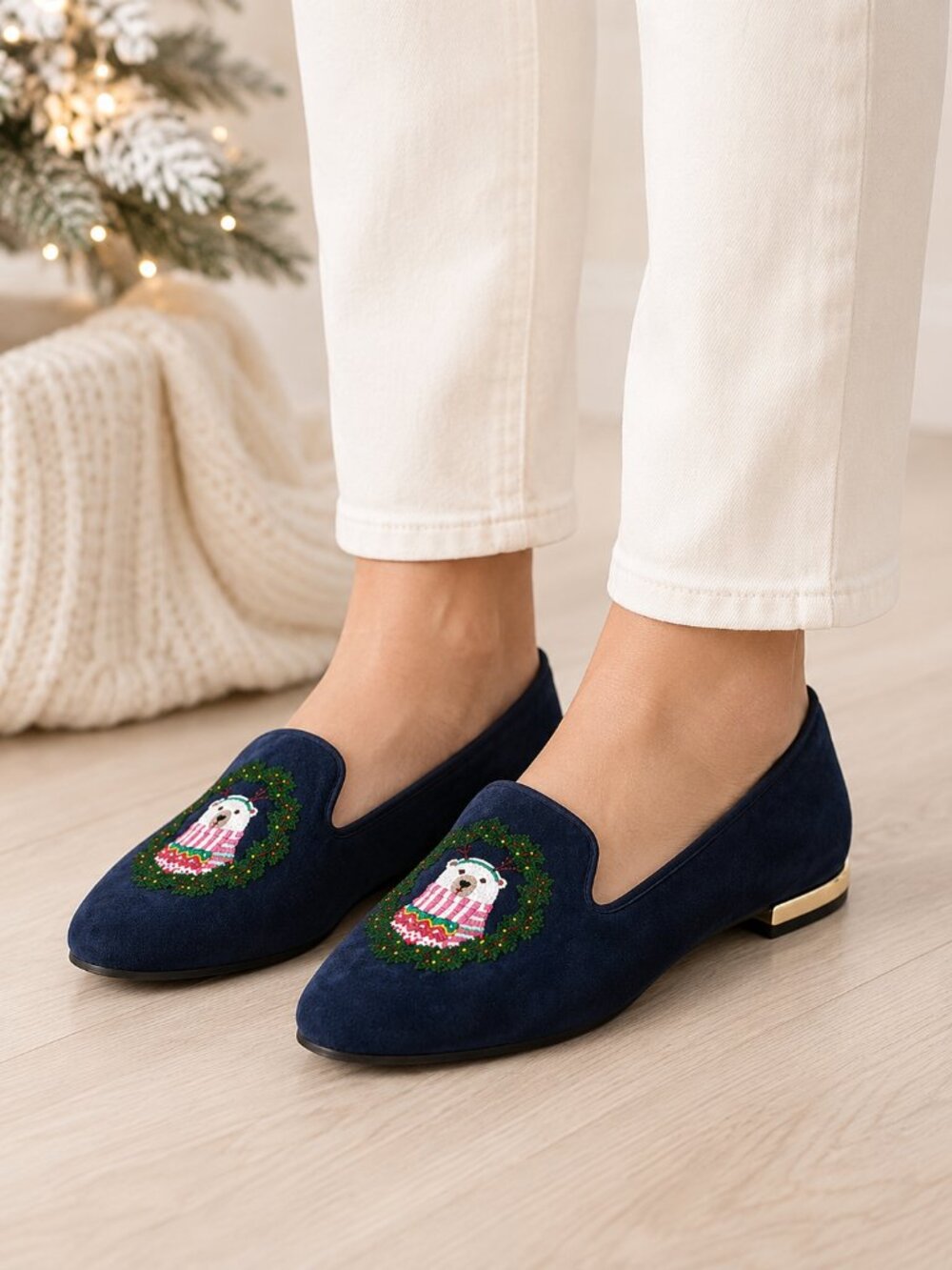 Talbots Ryan Polar Bear Embroidered Suede Loafers Navy Blue Size 8.5